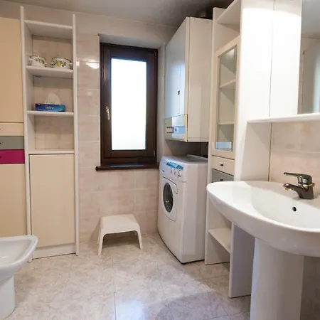 Falere Apartament *