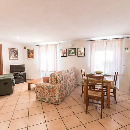 Apartament Falere Saint-Pierre